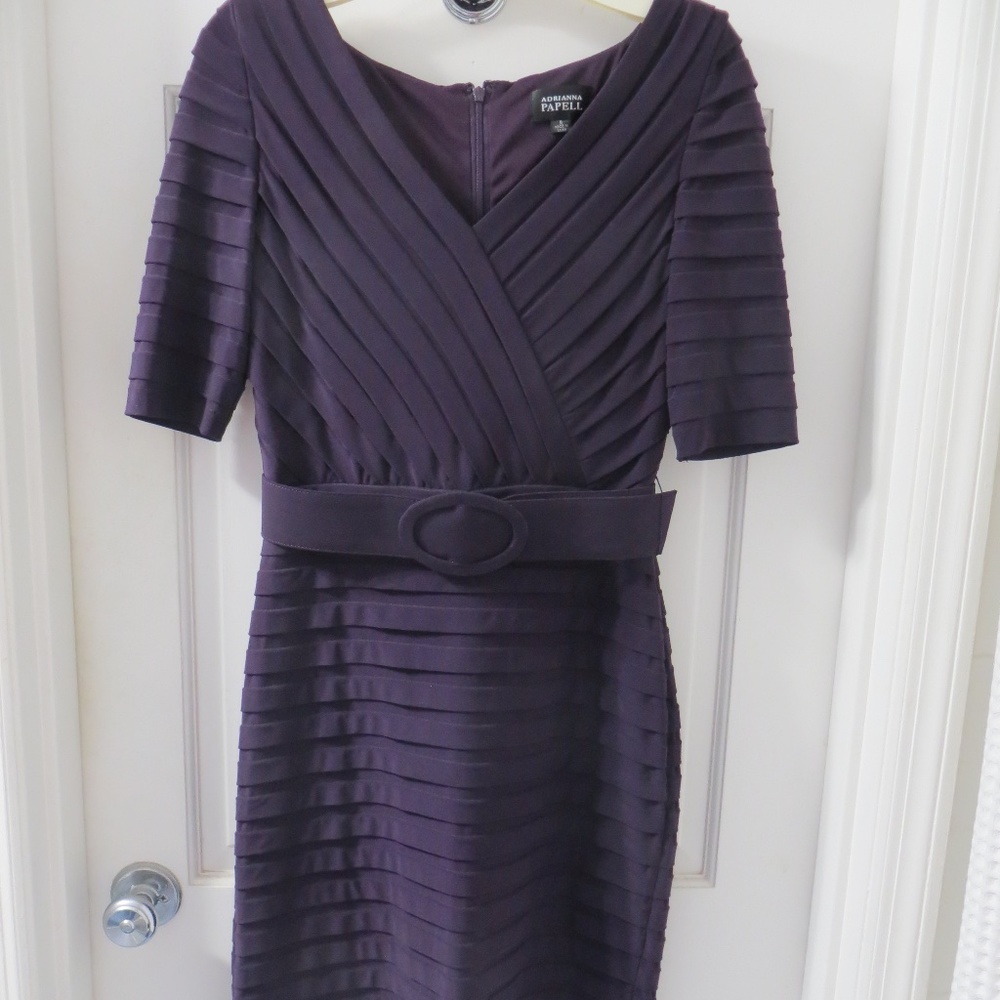 Adrianna Papell short sleeve purple cocktail dress 8 with belt